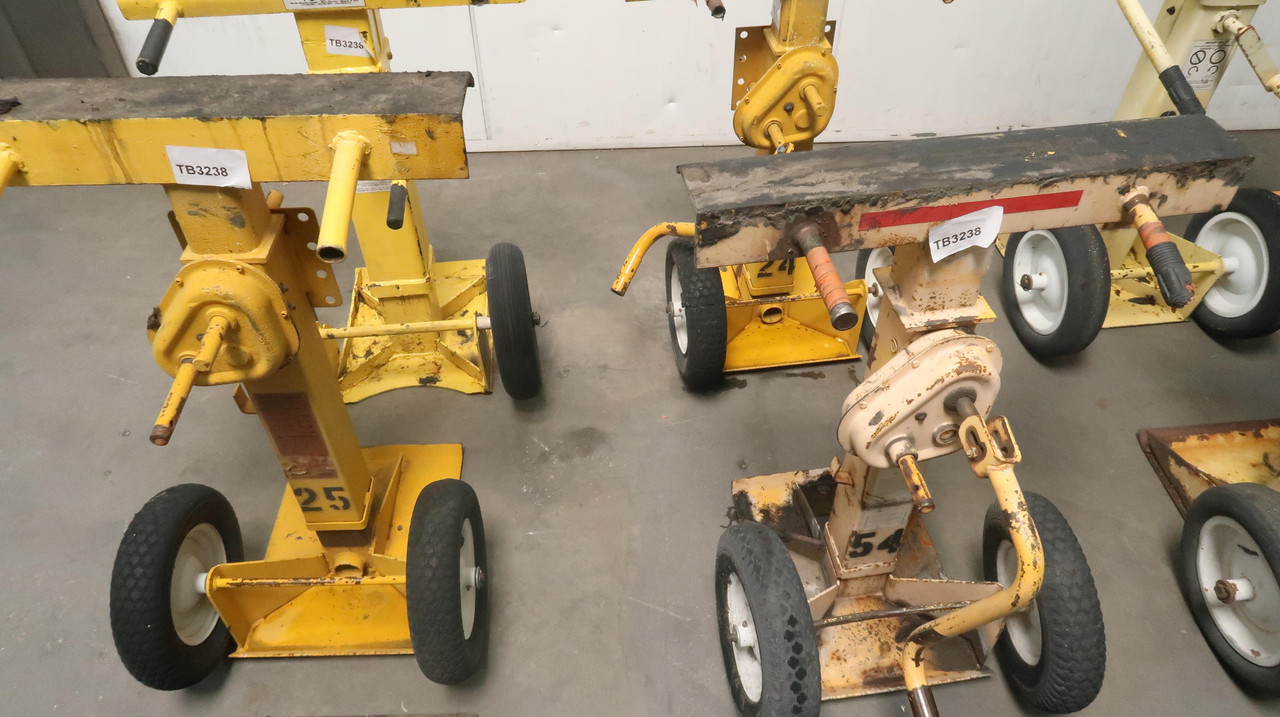 Lot of 12 Rite Hite TS2000 Trailer Stands M0947 OCO Industrial